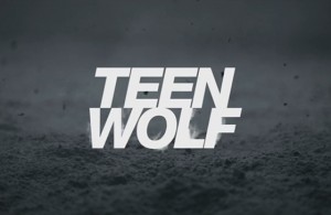 Teen Wolf saison 4 : une bande-annonce pleine de « baddies »